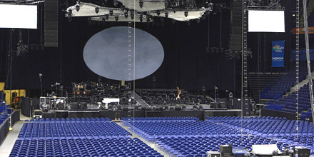 u2